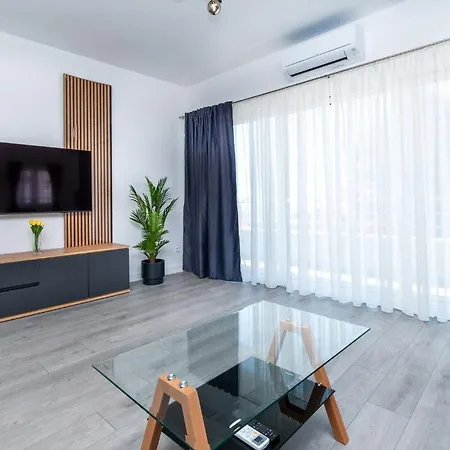 Apartamento Rooftop Valerija *
