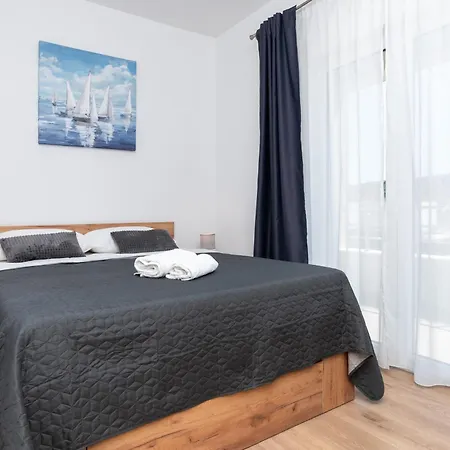 Apartamento Rooftop Valerija *