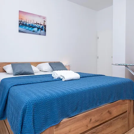 Apartamento Rooftop Valerija *